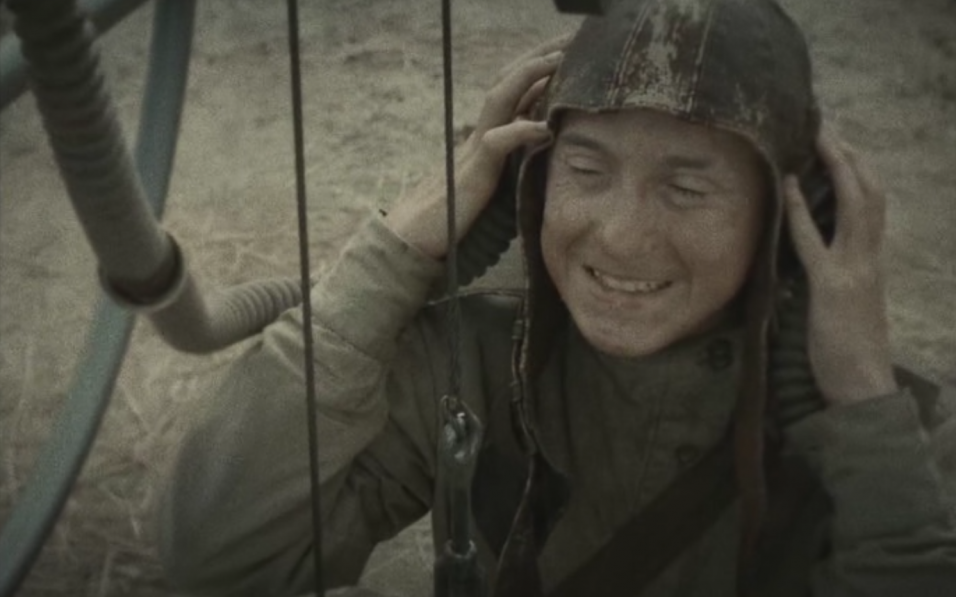 Кадр из фильма «Мальчик русский»